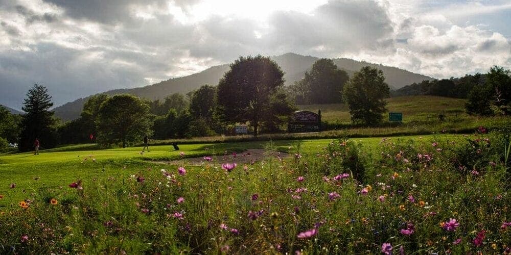 The Schoolhouse Nine | Sperryville, Virginia